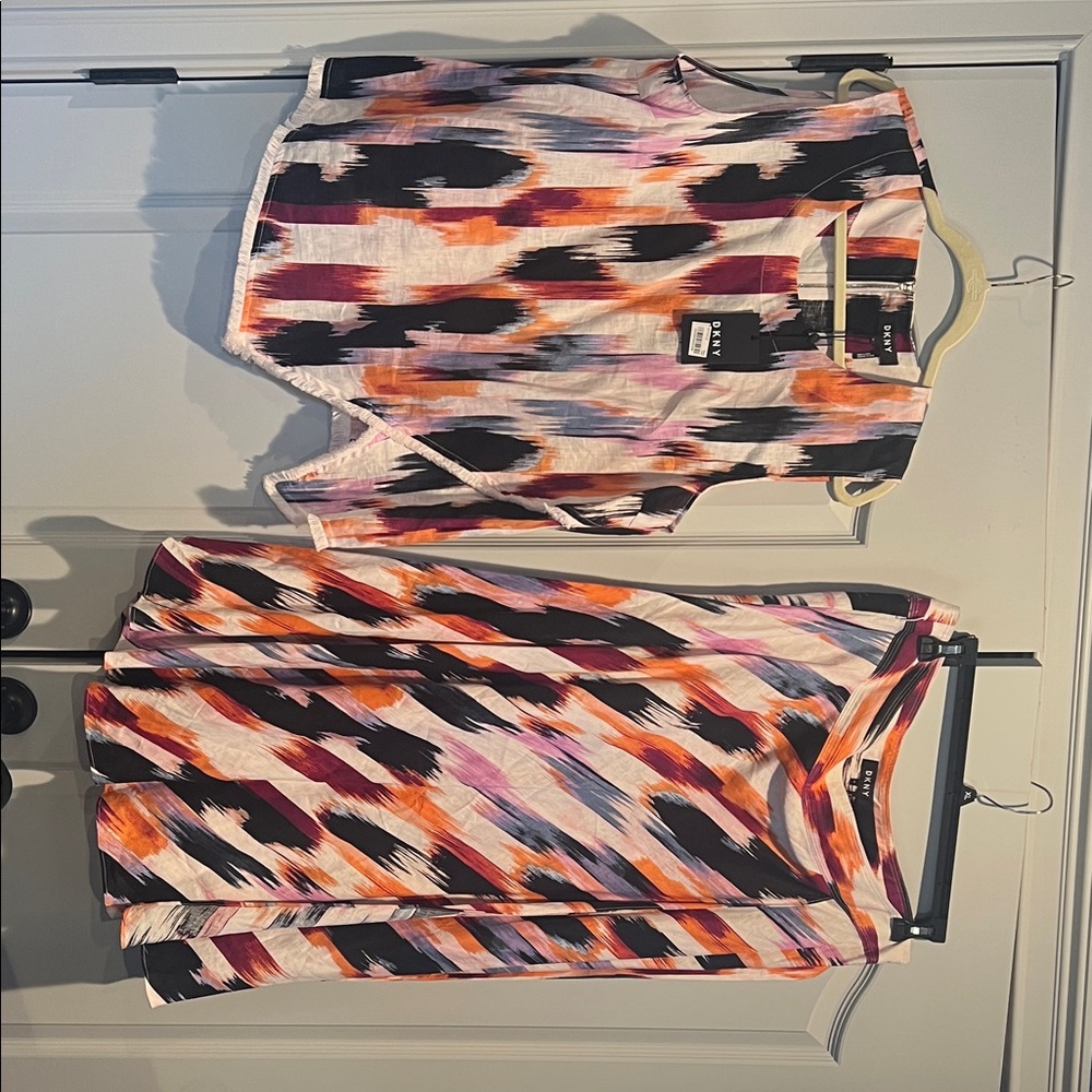 DKNY Multicolor Patterned Skirt Set
